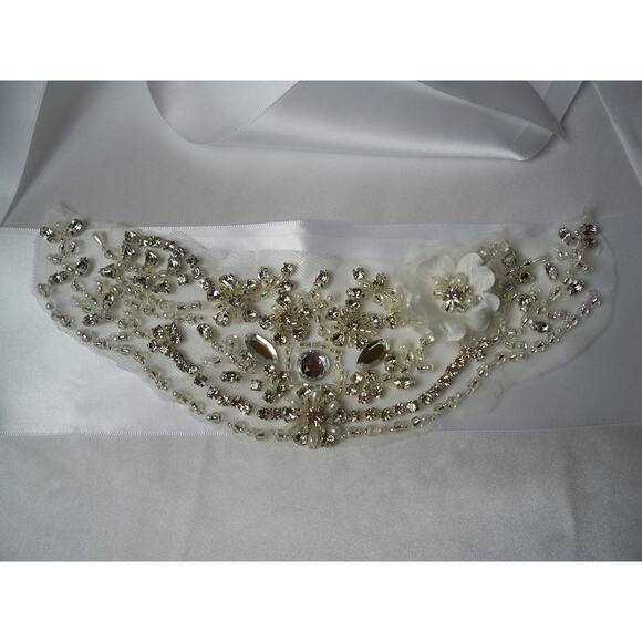 White rhinestone bridal wedding dress belt sash, flower bridal white belt sash - Picture 4 of 6